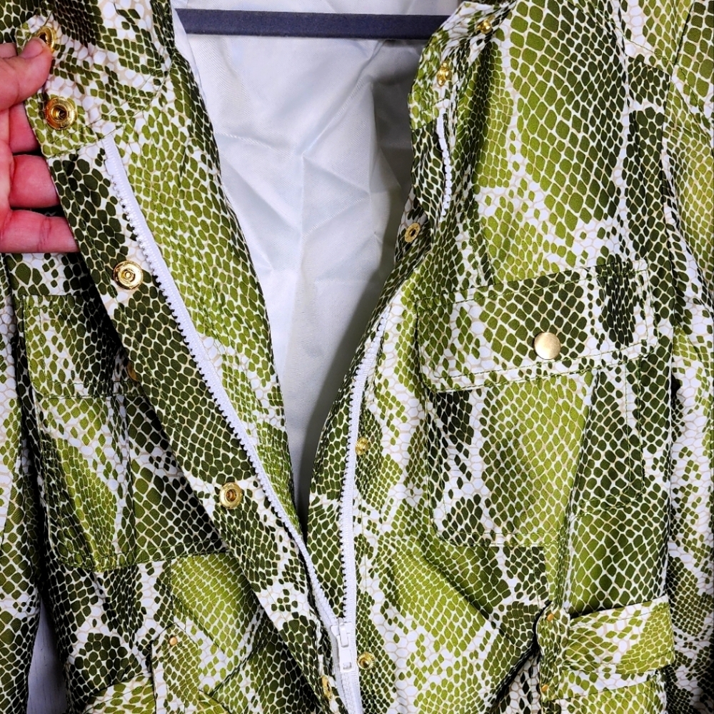 Jones New York Sport Woman's  Green Snake Print Lt Weight Jacket Sz L - Picture 5 of 10